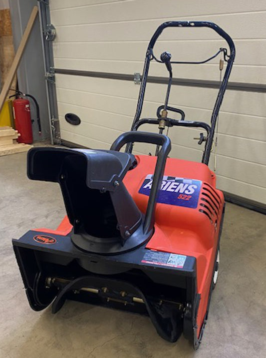 Käytetty Ariens ST522 lumilinko