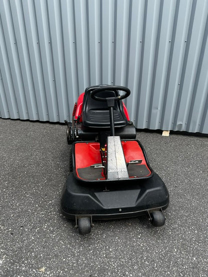 Käytetty Jonsered FR13 ajoleikkuri
