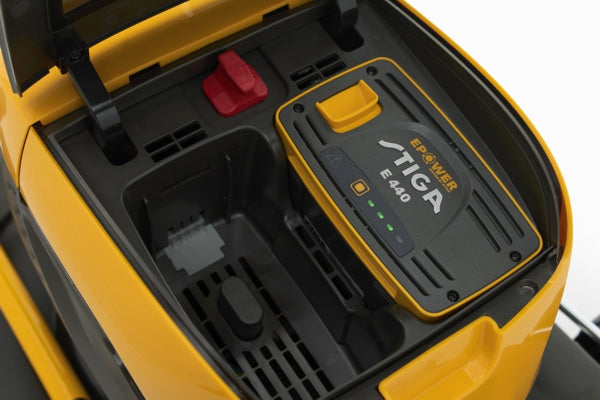 Stiga Multiclip 547E KIT akkuruohonleikkuri 48V-4Ah