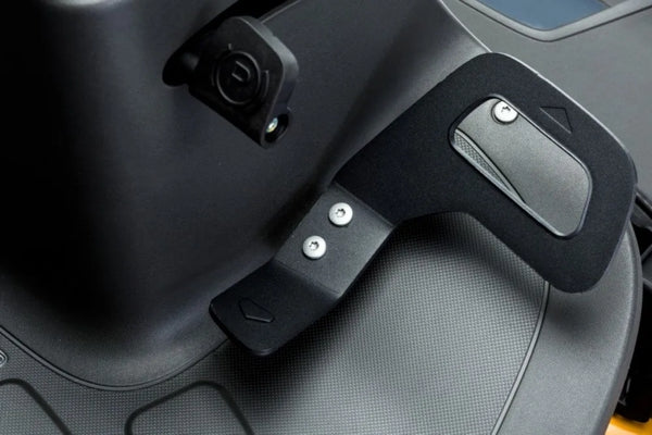 Stiga Park 300LC ajoleikkuri + Combi 85M Q