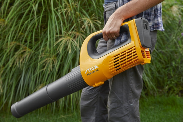 Stiga SAB100AE KIT lehtipuhallin 20V~4Ah