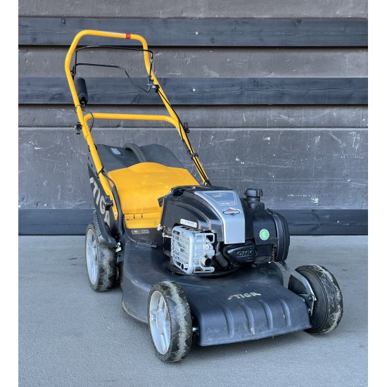 Käytetty Stiga Combi 48 SE B ruohonleikkuri sähköstartilla, itsevetävä